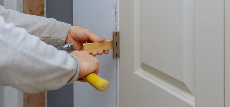 fiberglass entry door repair in Jasmine Estates